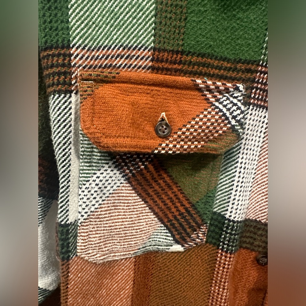 Men’s Angry Minnow Hamm’s Beer Fishing Club Brown/ Green Plaid Flannel- 2XL - Picture 10 of 16